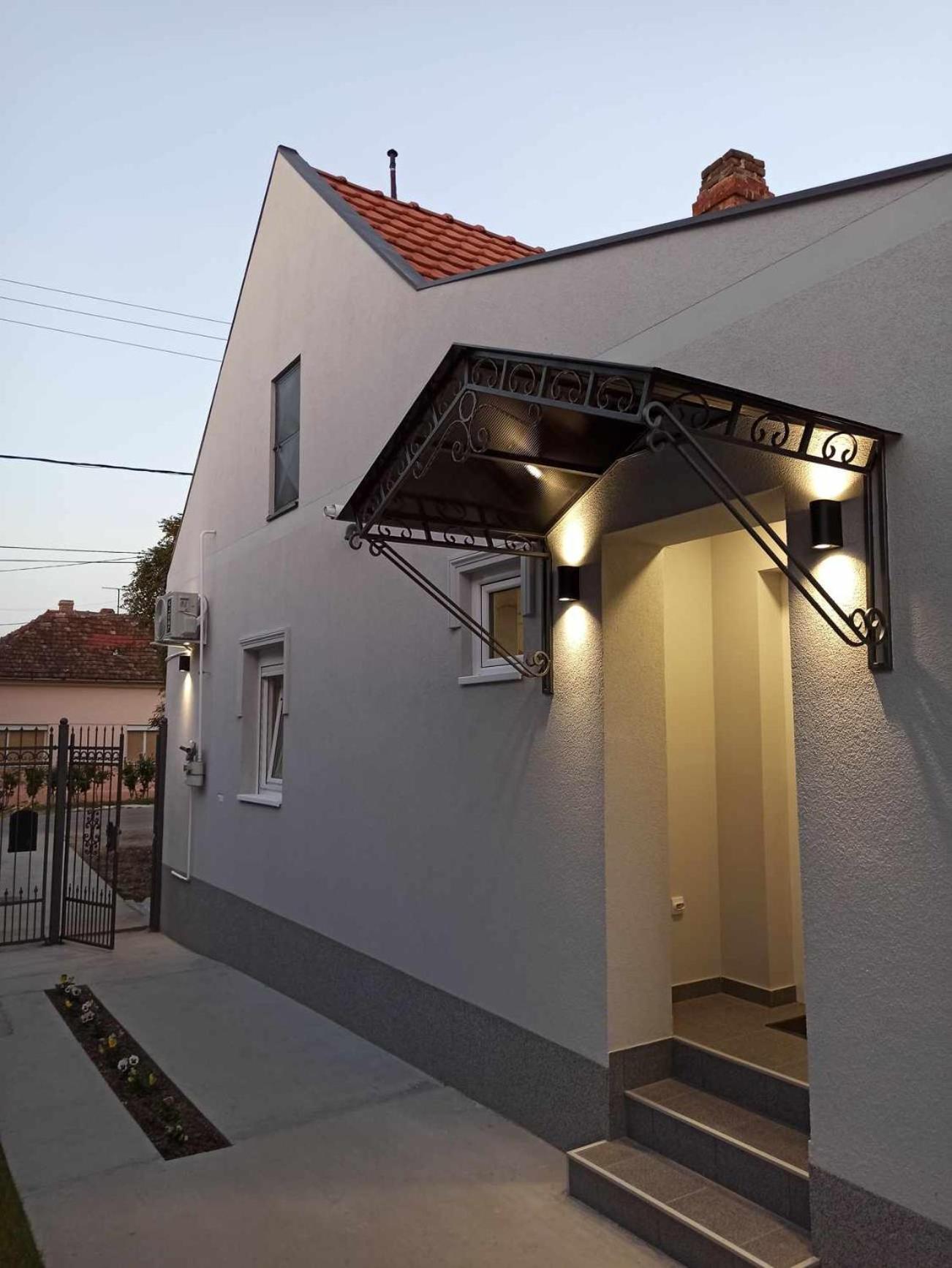 Dream House Apartment Vrsac Bagian luar foto